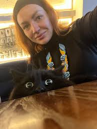 Hi everybody. My name is Julia and I'm a 50 years old professional from  Ukraine. I am working full time in Dublin city centre as manager and my  husband (because of war)