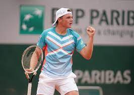 Itf m15 grenoble itf switzerland f4 itf m25 klosters itf m15 sarreguemines itf m15 oberhaching itf m15 caslano. Stricker And Riedi Triumph To Set Up All Swiss Final At Roland Garros Itf