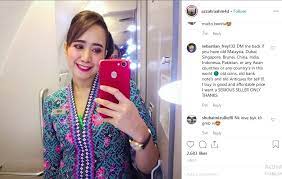 Pada saat mengajarkan doa ini, sayidah fatimah berkata, engkau akan selalu di antara para ulama yang mengutip doa ini adalah, sayid ibn thawus yang mencantumkan doa ini dalam bukunya muhaj az da'awat, dan syekh abbas. Azzahra Ahmad Hanya Buka Tudung Ketika Bertugas Di Awan Biru
