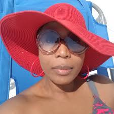 How easy or difficult is the consulate in Miami, Florida for moving to  Portugal?