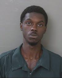 Man accused of shooting at employee in Pensacola restaurant