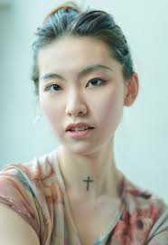 Happy New Year!!!! Let's hang out in 2025! Do you know what the best  photoshoot is for this time of year? A short one because it's cold! 🤣  seriously though, we can