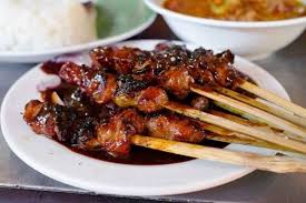 Disajikan dalam satu porsi yang mengenyangkan, dan pastikan untuk menyediakan air putih saat makan. Resep Bumbu Sate Kambing Sebelum Dibakar Biar Empuk Harum Dan Lezat Qudapan