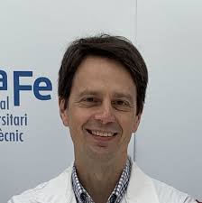 Dr. Francisco Enrique Navarrete Faubel opiniones