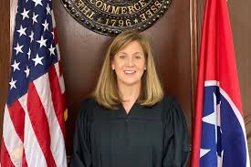 Sat, jun 26 / 4:00 pm edt. Judge Ayers Of Clarksville Appointed To Court Of Criminal Appeals By Gov Lee Clarksvillenow Com