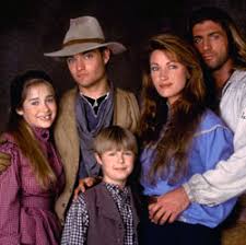 Les frères younger et la fameuse belle starr. Casting Docteur Quinn Femme Medecin Saison 6 Allocine