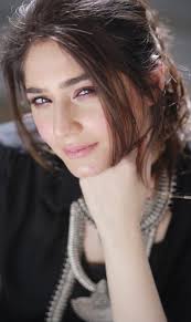 In love with Dure FishanS' dreamy boho vibe accentuated with gorgeous  tribal accessories! 🖤 #Durefishan #Actress #Celebrity  #PakistaniCelebrities #BohoVibes #CelebrityStyles #fashion #jewellery  #Karachi #Islamabad #Lahore #Pakistan #DurefishanXMMC