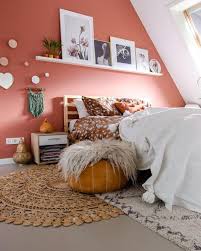 Vivir en pisos o en grandes ciudades tiene sus ventajas, aunque nos encontremos con retos decorativos como el de decorar una habitación de matrimonio pequeña y moderna. 100 Fotos E Ideas Para Pintar Y Decorar Dormitorios Cuartos O Habitaciones Modernas