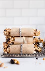Homemade granola bar recipe is quick and easy to make. Easy Homemade Granola Bars Recipe Cookies Cups