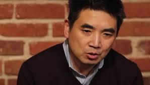 JEDAN OD NAJVEĆIH DOBITNIKA ZA VREME PANDEMIJE Osnivač kompanije Zoom među  100 najbogatijih ljudi na svetu