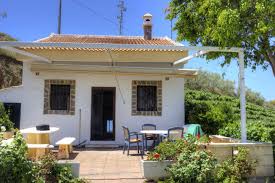 Encuentra la mejor oferta inmobiliaria en málaga. Casa De Campo En Venta En Iznate Malaga Infocasa Crm S L