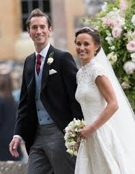 The actress married director pete chatmon in an intimate seaside wedding ceremony over the weekend. Pregnant Celebrities 2021 All The Stars Who Announced They Re Expecting Babies This Year Glamour
