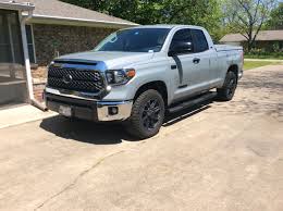 2020 tundra tss off road. 2020 Tundra 4x4 Double Cab Cement Grey Tonneau Cover Toyota Tundra Hard Tonneau Cover