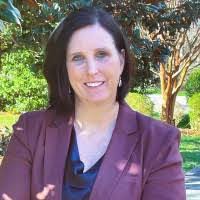 Kay Mather's Instagram, Twitter & Facebook