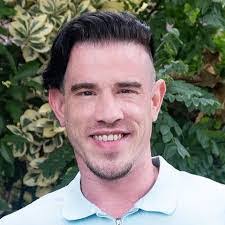 Esperanza Wright's Instagram, Twitter & Facebook