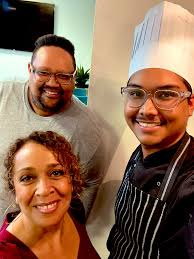 Eddie-BoY (@3ddy_ready)