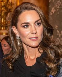 Beautiful💋queen may yul edochie her way to London #highlightseveryone  #celebritynews #everyonefollowers #fypシ゚viralシ