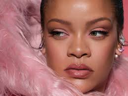 CEW Honors Beauty's Future Leaders