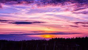The exact time of sunrise and sunset will be useful not only for people who like to gaze at the starlight sky, but also photographers, who can catch the most picturesque frame at the junction of day and night. Fall Is The Sunset Season Life In The Finger Lakes