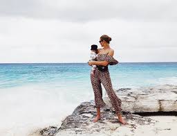 Statham's fiancé described the experience of parenthood as 'magical'. Jason Statham Family Fiancee Son Parents And A Brother Familytron