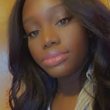 Vanessa Craig's Instagram, Twitter & Facebook