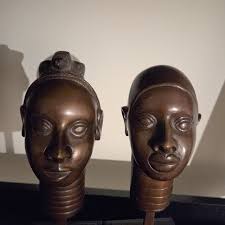 The whole whole audacity! When he started with that Dr. Dez .. CEO.. blah  blah blah I knew he was