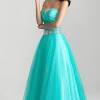 Aqua green dress and peach or coral. Https Encrypted Tbn0 Gstatic Com Images Q Tbn And9gcsqnwagbkjoivnlge6jlkkayz99jo70qszj Og7kxz3qlsgyhnd Usqp Cau