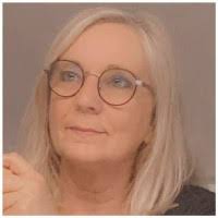 200+ ملفًا شخصيًا يحتوي على “Marion”