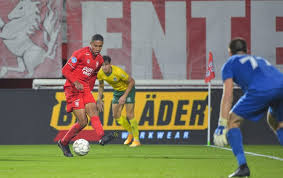 It has a population of around 10,000. J Dieterman Fc Twente Heracles Academie