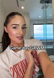 Lori Mccaffrey's Instagram, Twitter & Facebook