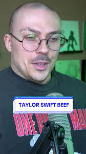 Courtney Sobocinski's Instagram, Twitter & Facebook