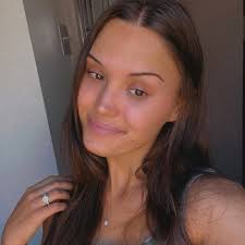 Anna Halfacre (@annahalfacreee) • Instagram photos and videos