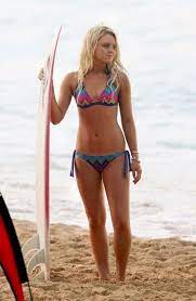 She is the daughter of famous actors jack nicholson and rebecca broussard. Lorraine Nicholson Bikini Bikinis Celebrity Bikini Celebrity Daughters