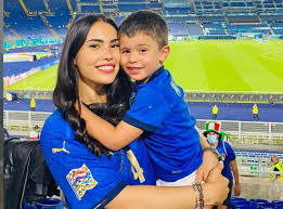 Alessandra navarra, da fidanzata lontano dai riflettori di matteo pessina a esponente della nuova generazione di 'wags' nostrane: Wags Italia Euro 2020 Le Mogli E Le Fidanzate Degli Azzurri