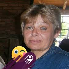 Bobbie Littrell's Instagram, Twitter & Facebook