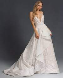 Hayley Paige Spring 2020 Charles A Line Wedding Dress With Draped Bodice Plunging Sweeth Unusual Wedding Dresses Bridal Fashion Week Wedding Dress Patterns
