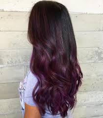 Tinta castano viola profondo 4/22 inebrya color la formula di inebrya color assicura una perfetta colorazione naturale per una totale copertura dei capelli. Nuova Tonalita Capelli Il Travolgente Viola Grape Lucrezia E Nadia