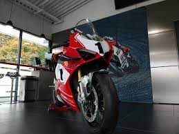 pin by juan on duc ducati ducati panigale motorcycle