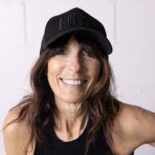 Shannon Haley's Instagram, Twitter & Facebook