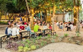 Will definitely try her food someday! Ziua De Cluj Street Food Festival Vine Cu Preparate Culinare Din Toate ColÈurile Lumii La Zazen