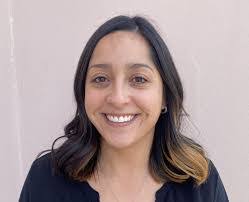 Laura Bero's Instagram, Twitter & Facebook