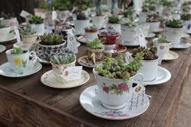 Trend Alert Wedding Succulents Confetti Co Uk Succulent Wedding Favors Succulent Wedding Teacup Gardens