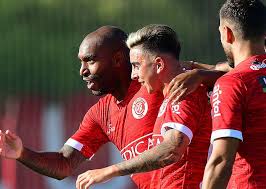 Complejo deportivo rentistas , kapasite: Rentistas El Lider