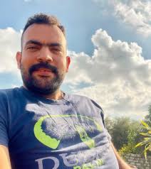 لو في حب ممكن استحمل اعيش. Ø§Ù„Ø£Ø¨ÙˆØ© Ù…Ø´ Ø³ÙˆØ´ÙŠØ§Ù„ Ù…ÙŠØ¯ÙŠØ§ Ø·Ù„ÙŠÙ‚Ø© Ø®Ø§Ù„Ø¯ Ø¹Ù„ÙŠØ´ ØªÙØ¶Ø­Ù‡ Ø¹Ù„Ù‰ Ø§Ù„Ù…Ù„Ø£ Ø¯Ù†ÙŠØ§ Ø§Ù„ÙˆØ·Ù†