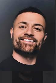 Funeral details of the late Daniel ( Danny) Kavanagh late of 18 New Houses  Clonea Waterford E32PR80 Reposing at his residence home