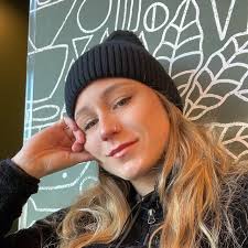 Sarah Turney (@sarahturneyy) • Threads, Say more