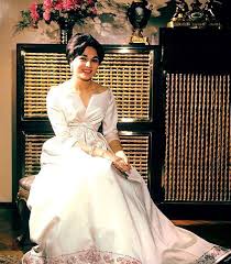 Queen Farah Diba Pahlavi 1960 Farah Diba Iranian Women Fashion Farah