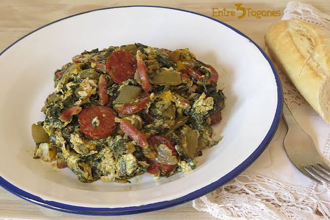 Revuelto de Acelgas con Chorizo y Bacon