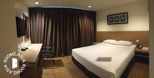 Последние твиты от berjaya times square (@timessquarekl). Low Deposit Middle Room For Rent At Hotel Pudu Plaza With Private Bathroom Kl City Lrt Pudu Bukit Bintang Berjaya Times Square Roomz Asia