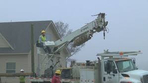 Jonesboro City Water Light Crews Work To Replace A Power Pole Knocked Down In A Crash Car Crash Crash Water Lighting